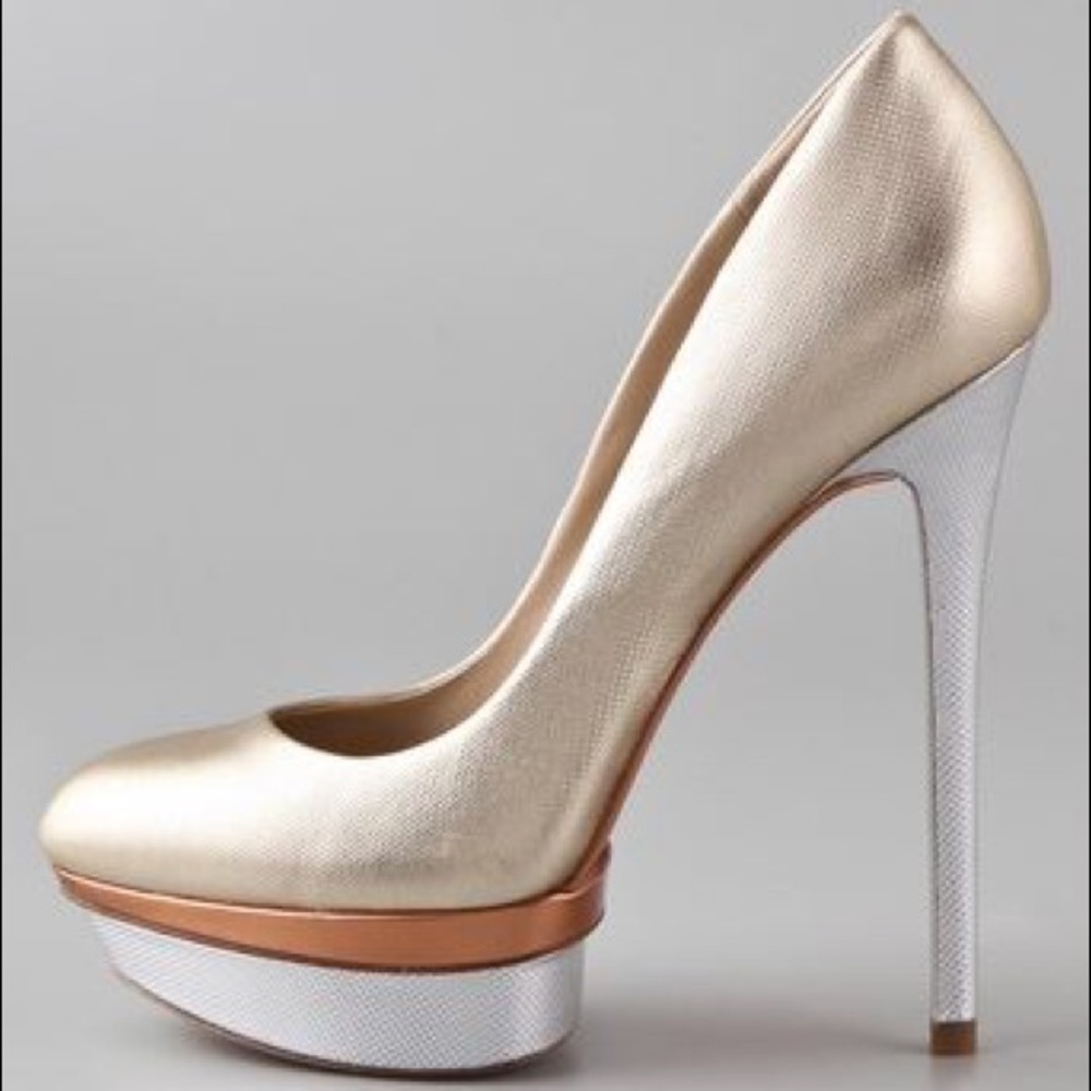 B Brian Atwood Fontanne Metallic Platform Pump